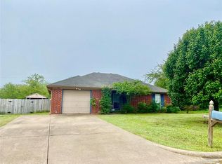 108 Janis St, Alvarado, TX 76009
