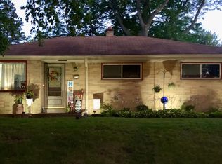 8829 W Olive St, Milwaukee, WI 53222