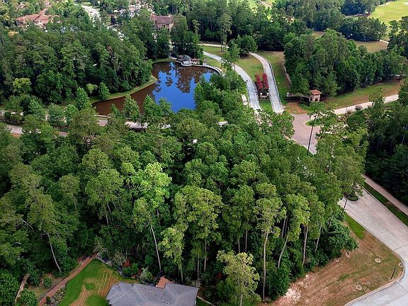 3rd image of 67 N Glenwild Cir