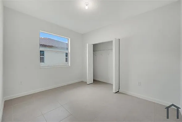 2811 SE 23rd Ter #2811 — Photo 29