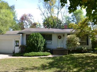 3120 Fernside St, Midland, MI 48642