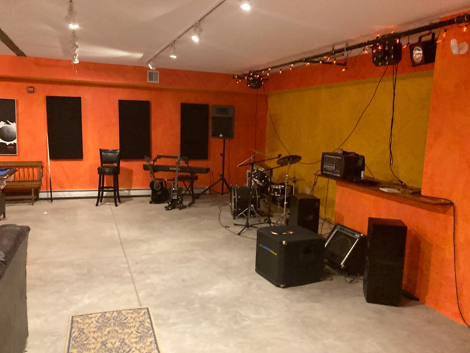 Studio, 2800 sqft, $4,500 — Photo 2