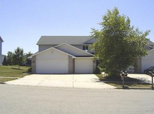 120 W Windsor Ave #2, Cottage Grove, WI 53527