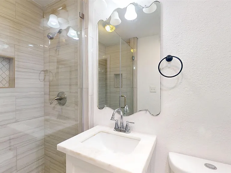 3830 Cosby St — Photo 8