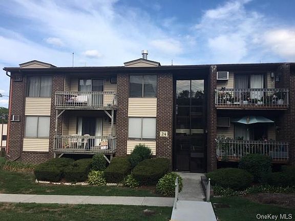 2nd image of 248 Country Club Ln