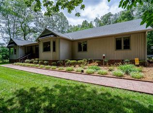 131 Fox St, Randleman, NC 27317