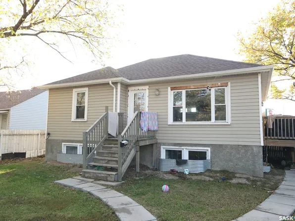 1000 Wascana Street, Regina, SK S4T 4H7