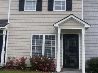 102 Ashwood Dr, Jacksonville, NC 28546