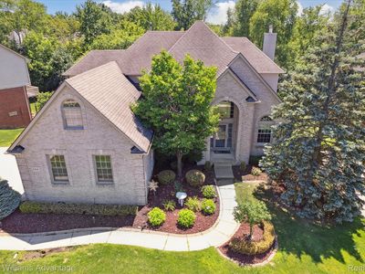 6356 Branford Dr, West Bloomfield, MI, 48322