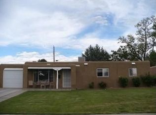 1614 Vermont St NE, Albuquerque, NM 87110