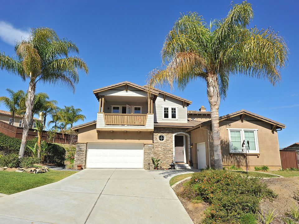 1st image of 998 Canyon Hts