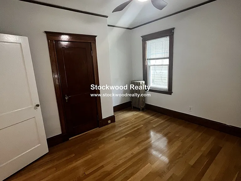 72 Harvest St #1R — Photo 33