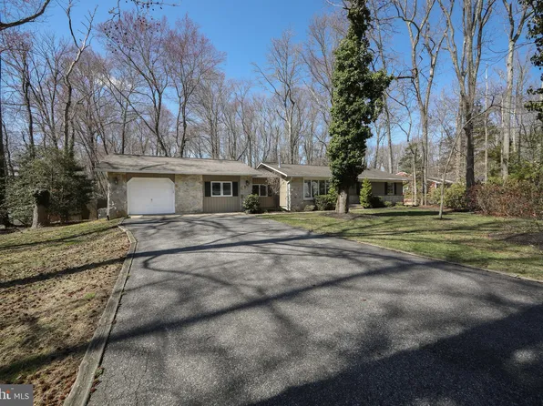 24 Maine Trl, Medford, NJ 08055