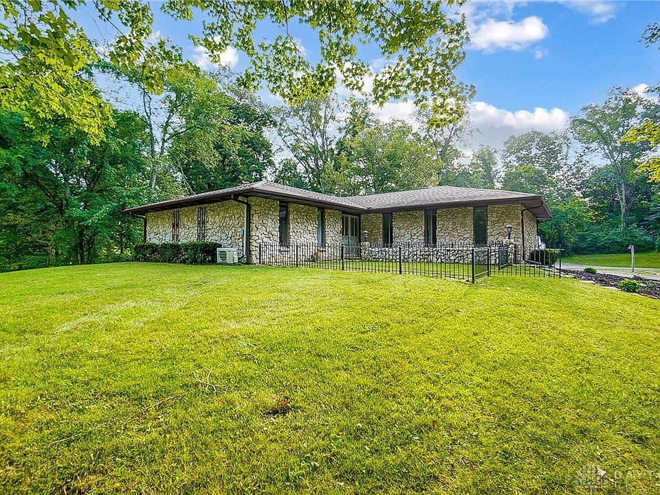 1st image of 4357 Briarwood Dr