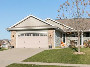 1514 Alder Dr, North Liberty, IA 52317