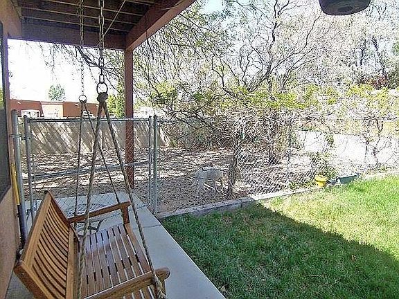 2nd image of 9637 Messervy Ave NE
