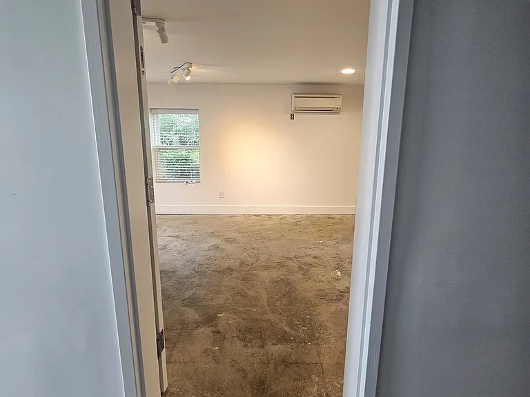 1590 Adams St #101 — Photo 5