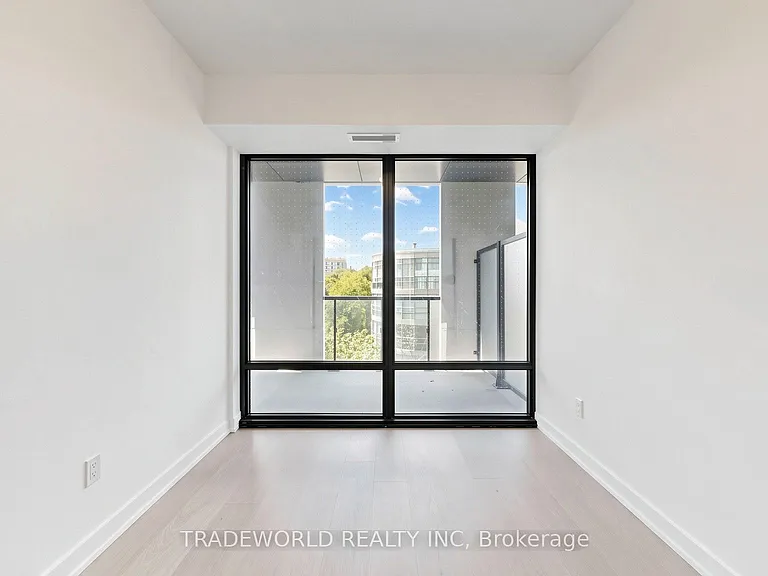 91 Montclair Ave #707 — Photo 14