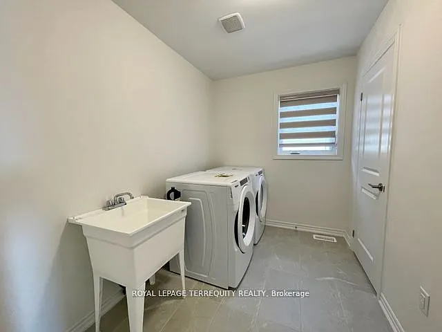 142 Shepherd Dr — Photo 36