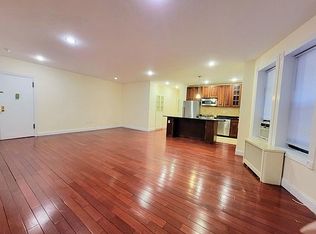 250 W 99th St #A, New York, NY 10025