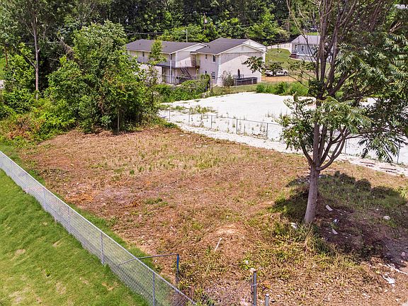 4th image of 602 Paines Ave NW
