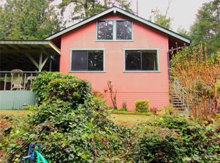 31 W Wildwood Ln, Brinnon, WA 98320