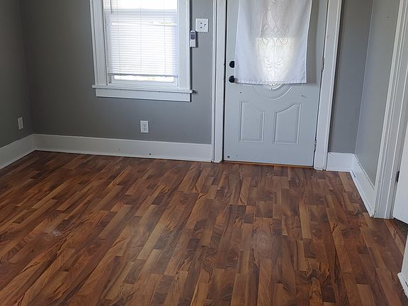 4th image of 3459 4th Ave