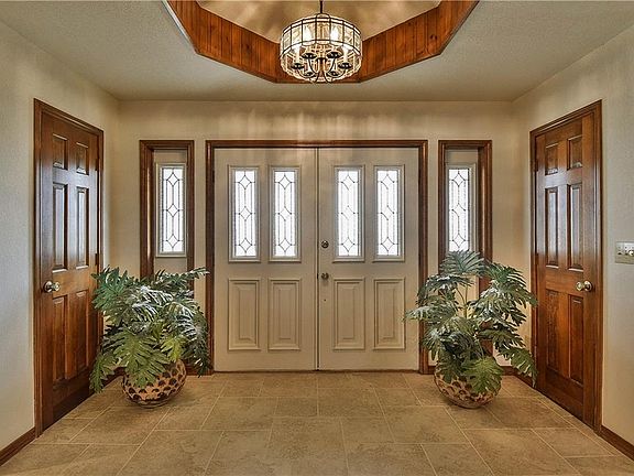 4th image of 2324 Andrews Ct