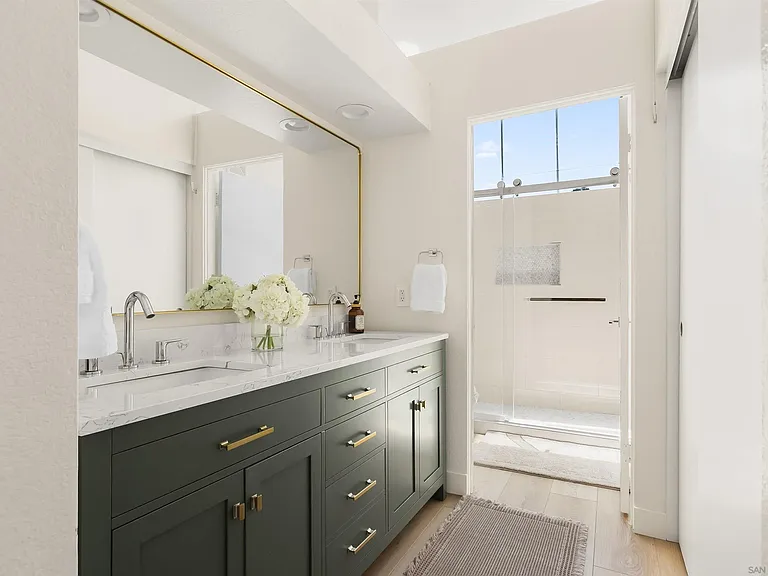 Primary Bath/Spa