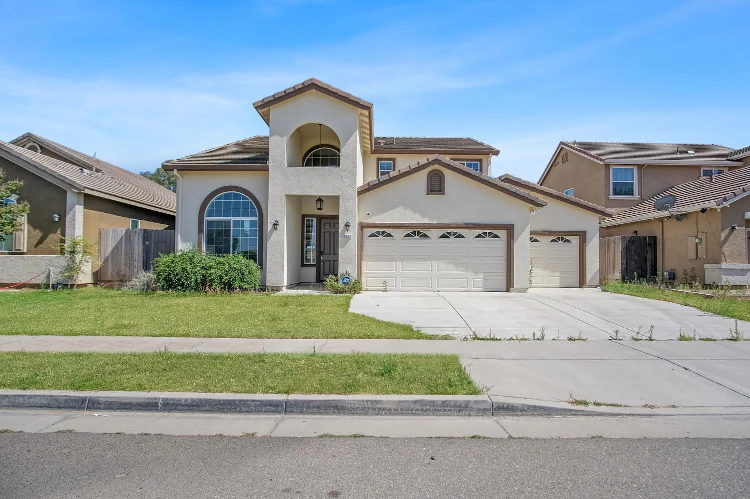 2032 Piro Dr photo 1