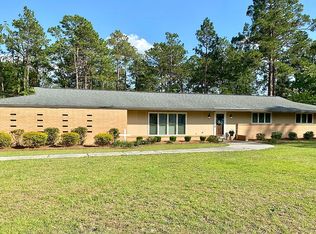 619 Pine Needle Rd, Swainsboro, GA 30401