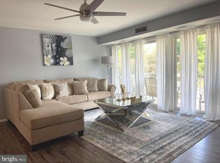 105 Drummers Ln #105, Wayne, PA 19087