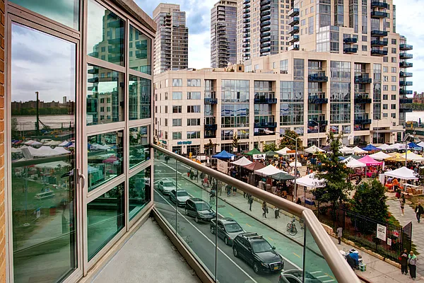 Rented by Bozzuto Management | media 42