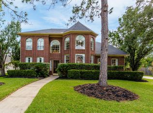 1610 Brill Dr, Friendswood, TX 77546