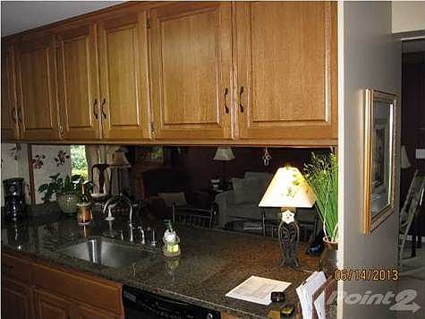 4th image of 3937 Dunwoody Dr