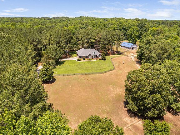 2nd image of 108 Cedarwood Dr