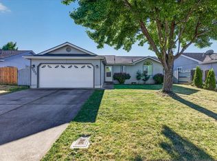 8008 Thunderhead Ave, White City, OR 97503