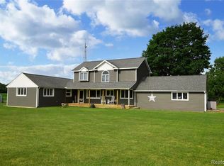 1187 N Gale Rd, Davison, MI 48423