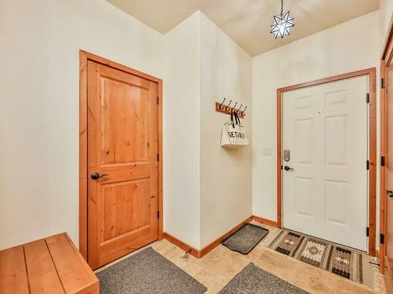 301 Trailhead Cir #314 — Photo 17