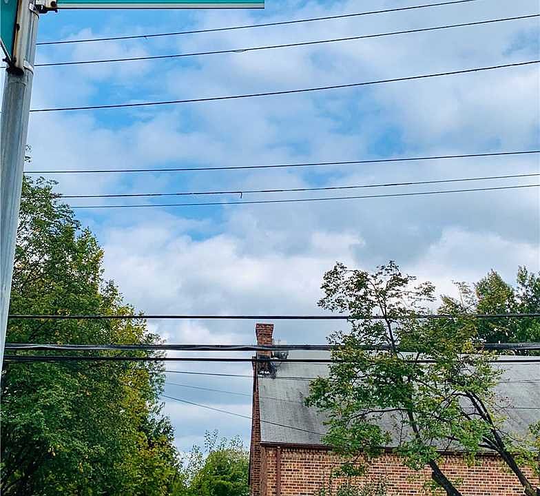 2nd image of 3344 Bell Blvd