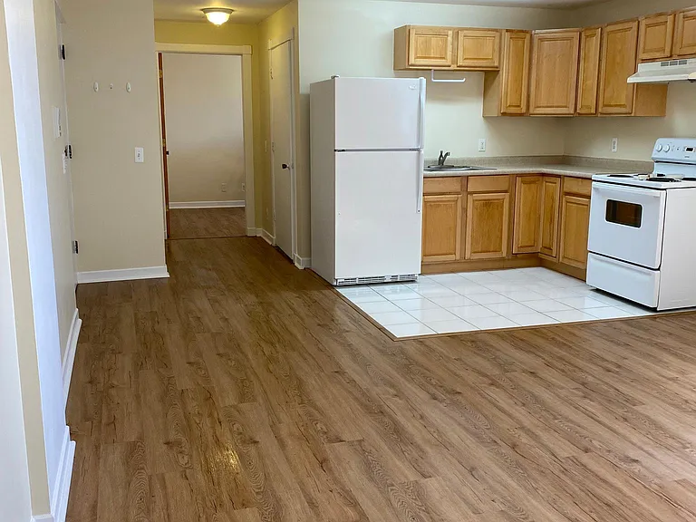 420 North St #6 — Photo 31