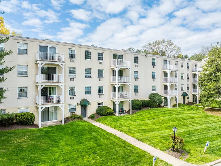 250 Ridge Pike #B349 — Photo 3