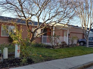 3766 Jane Ann Ln, White City, OR