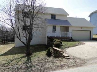 10967 Arrowhead Dr, Blair, NE 68008