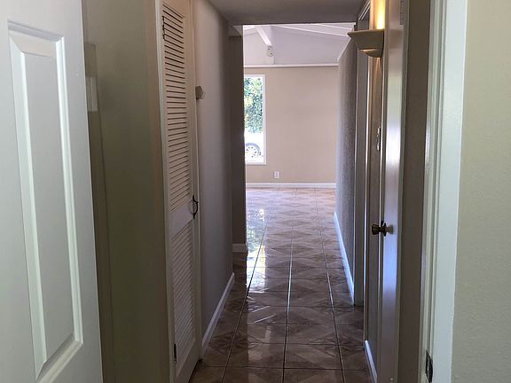5th image of 28134 Ormond Ave