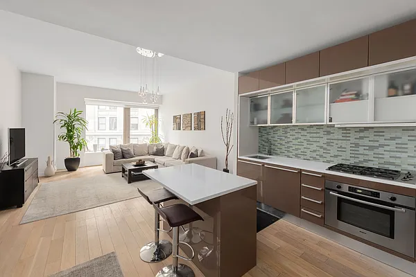 Sold by Compass | media 3