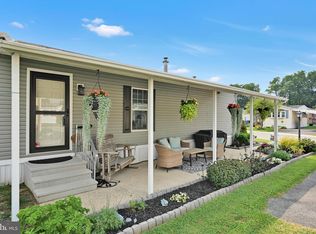 40 Ridgewood Mnr, Manheim, PA 17545
