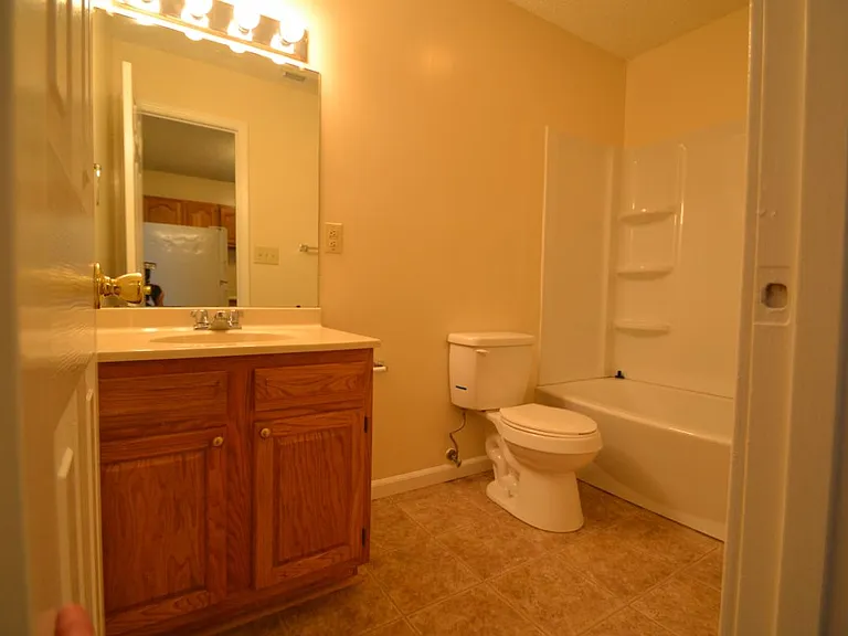 116 Carman Ave #4 — Photo 11