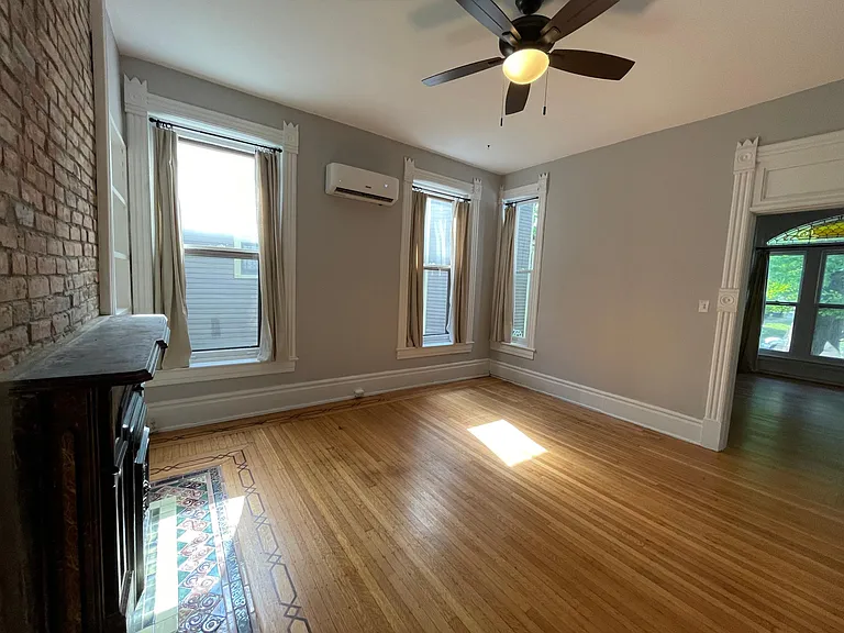 1436 Hepburn Ave #1 — Photo 3
