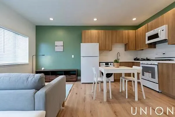 25th Street Apartments — Photo 4